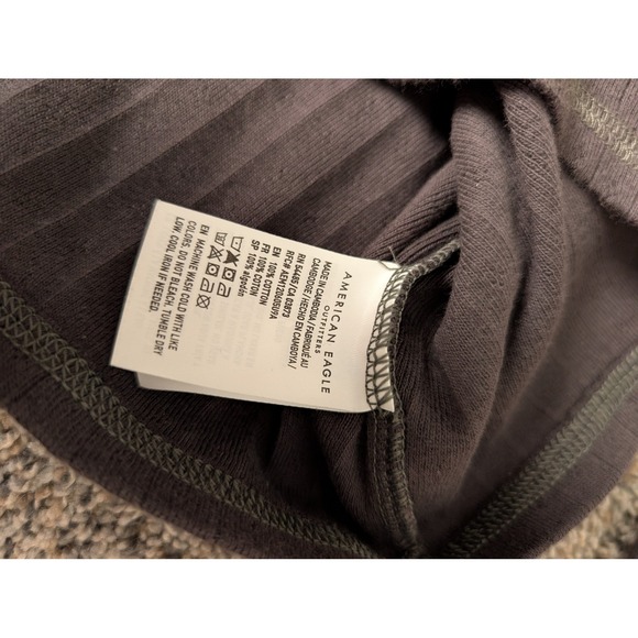 American Eagle Outfitters Gray Ribbed Crop Top - Picture 6 of 7